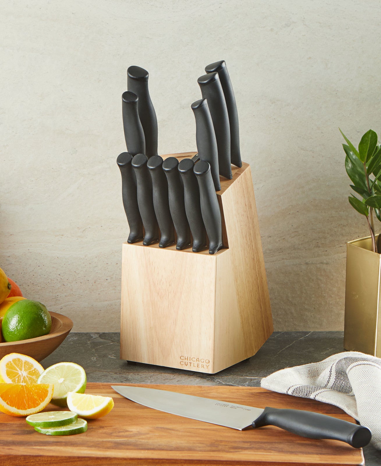 Chicago Cutlery® Belmont 13-piece Block Set - Image 2